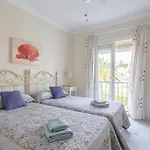 Alcazaba Zona Apartment